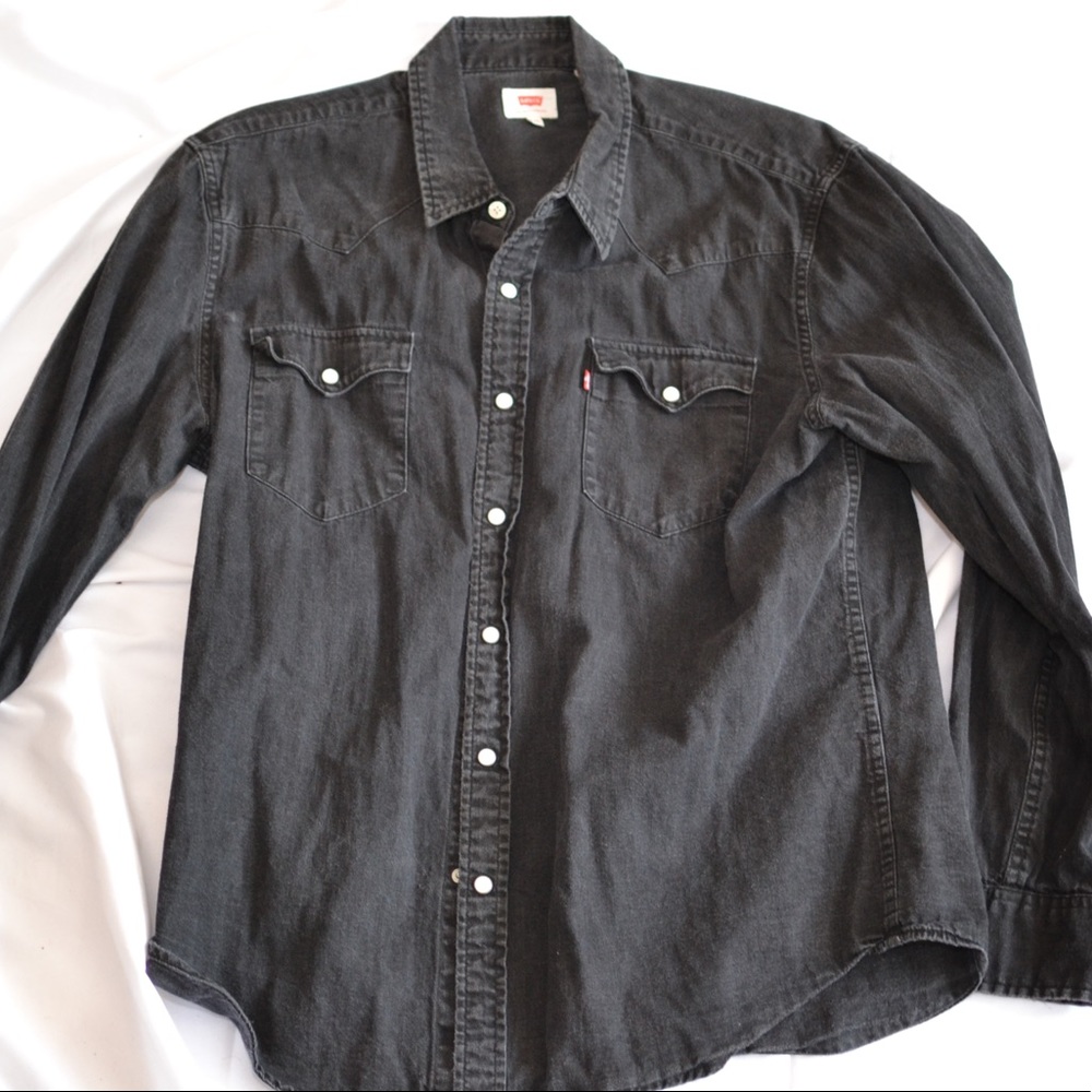 Men’s Levi’s Denim western shirt size XL